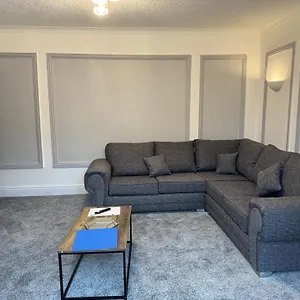 Largee 5 Bed House, Sleeps 10 Near Nec, Bhx, Hs2 Holiday home